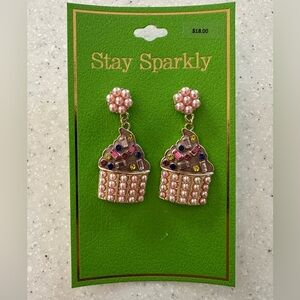 NWT Stay Sparkly Pink Cupcake Earrings! Kitschy Cute! Sweet & Girly!